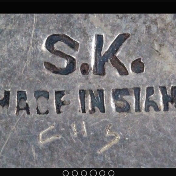 Vintage Sterling Nielloware Siam Brooch - Picture 4 of 5